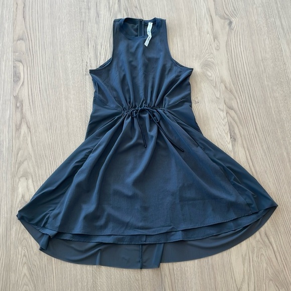 Mesh Overlay High Neck Dress - size 6- Lululemon - dark gray - Picture 2 of 9